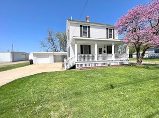 321 E Campbell Ave, Rantoul, IL 61866