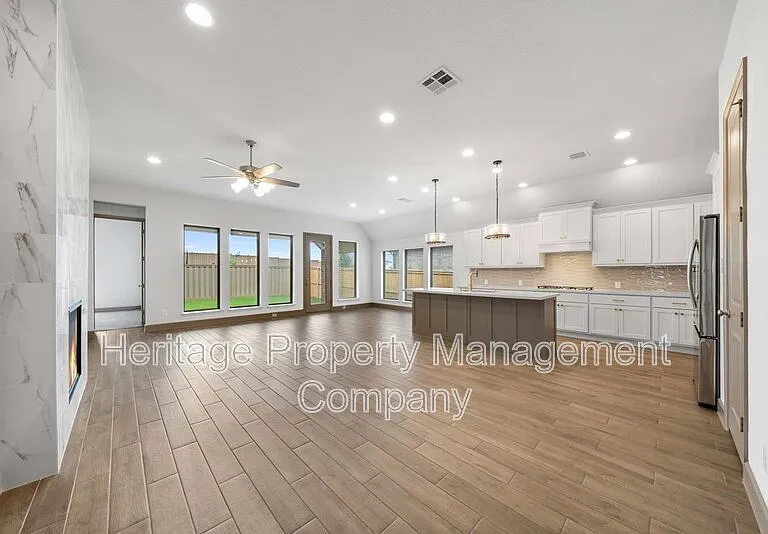 316 Hulda Trl — Photo 6