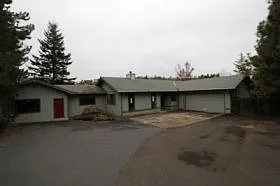 1444 Angelcrest Dr photo 1