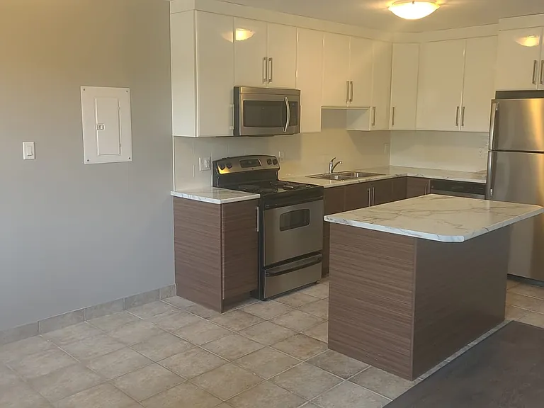 1 Humber Ct — Photo 10