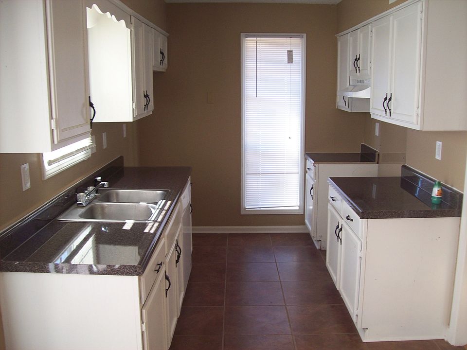 2nd image of 4232 Shadowfall Dr
