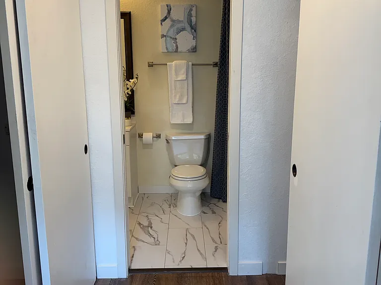 9512 1st Ave NE #2B1B — Photo 17
