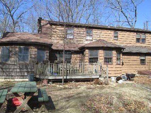 3rd image of 68 Landview Dr