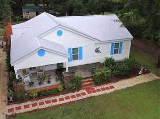 2404 S Island Rd, Georgetown, SC 29440