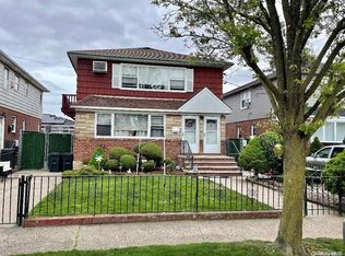 15717 98th St, Howard Beach, NY 11414