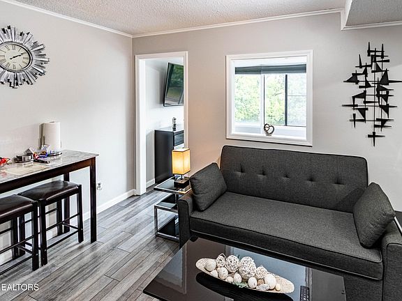 5th image of 1700 Clinch Ave APT 310