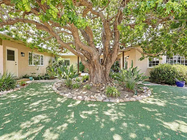 610 Country Club Ln — Photo 57