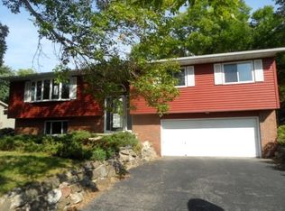 5401 Norma Rd, Mc Farland, WI 53558