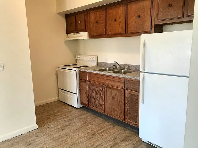 The Vue @ 214 Apartments — Photo 16