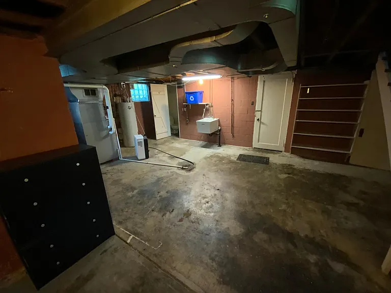 2287 Reis Run Rd — Photo 17