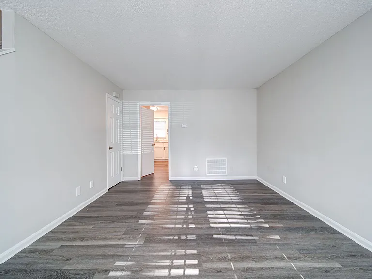 The Manor Townhomes — Photo 25