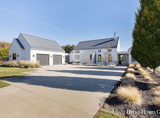 2832 Burwood Hill Ct SE, Ada, MI 49301