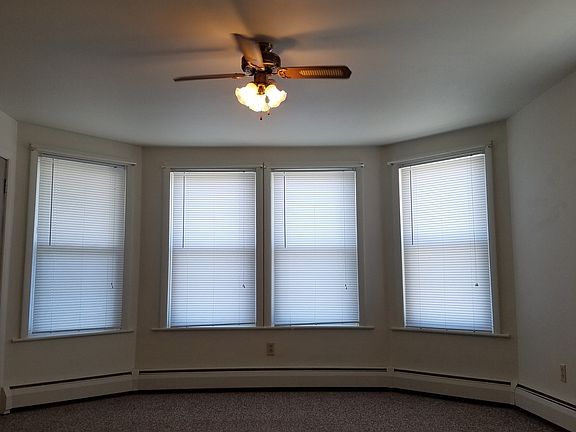 4th image of 183 Roger Williams Ave #2