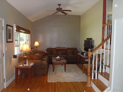 4th image of 31 Wren Ct
