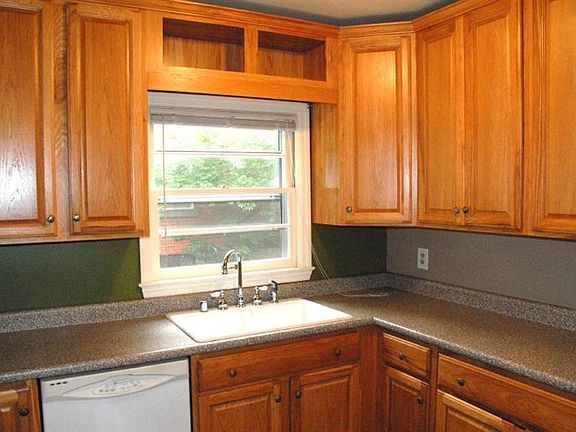 4th image of 569 Claymont Dr