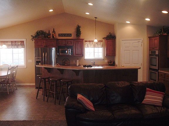 Great room/kitchen