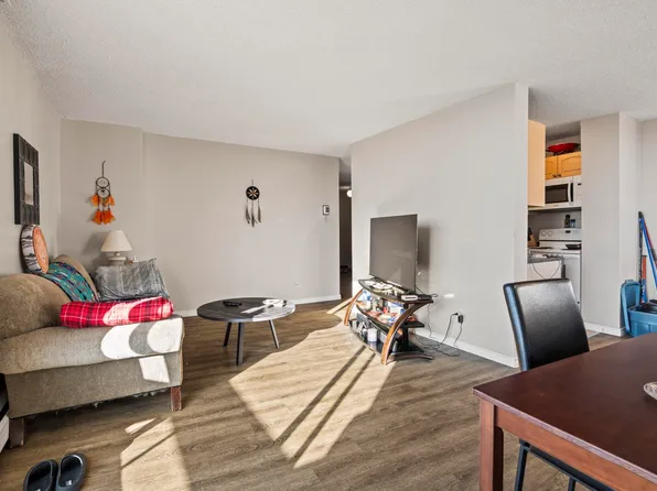 10883 Saskatchewan Dr NW #1602, Edmonton, AB T6E 4S6