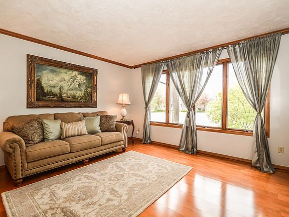 5th image of 2855 Sunnybrook Ln