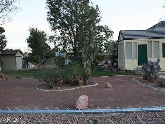 3rd image of 5661 Judson Ave