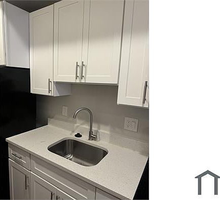 3rd image of 1910 I St NE #7