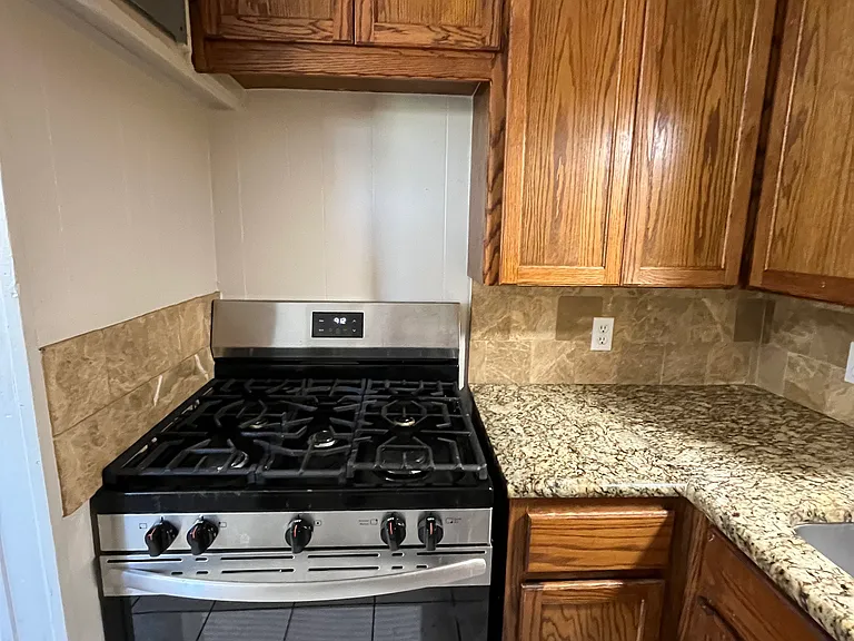 207 N Winchester Way #3 — Photo 12