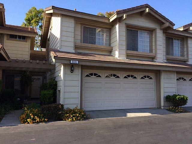 1st image of 2221 Catalpa Dr