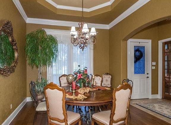 3rd image of 3405 Vista Lake Cir