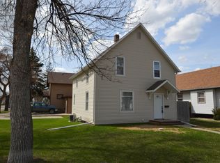 601 N Lincoln St, Aberdeen, SD 57401