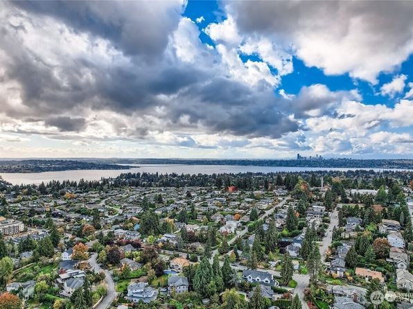 10221 NE 16th Street #H5, Bellevue, WA 98004