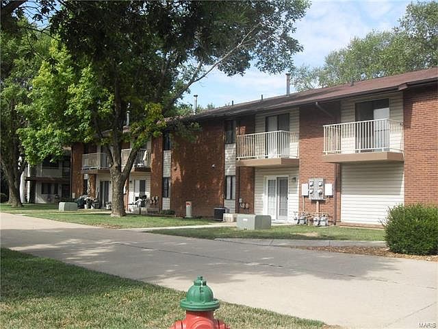 1st image of 220 Suppiger Ln APT 223