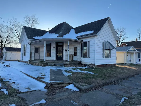 702 S Race St, Princeton, IN 47670