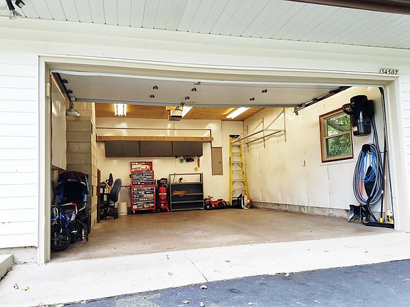 2 car garage