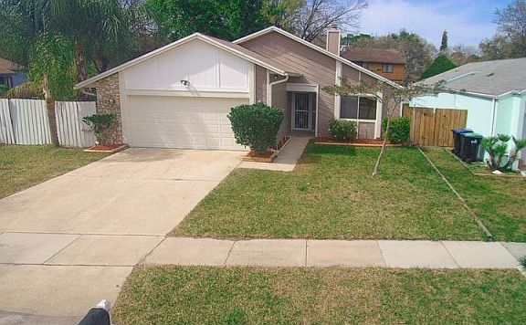 2nd image of 7913 Powderhorn Ln