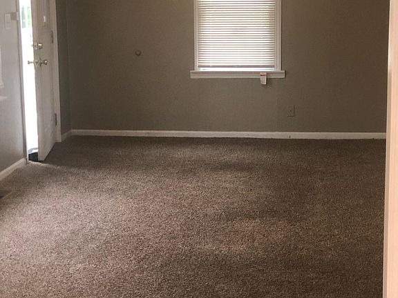 5th image of 5914 Elmwood Ave