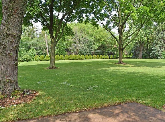 4th image of 1690 N Denise Ave