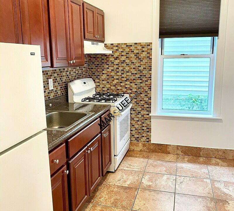 1st image of 25-70 37th St #1R
