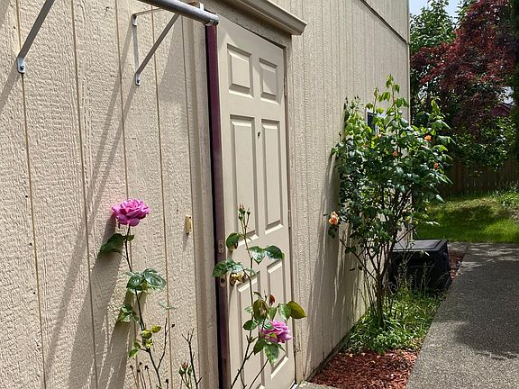 2nd image of 5932 Lake Grove St SW #5932