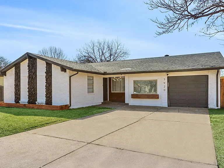7920 Limerick Ln — Photo 35