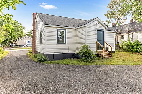 4 Judson Rd #A Photo 1 4 Judson Rd #A Photo 1