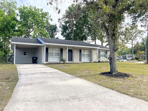 5216 Palisades Dr Photo 1