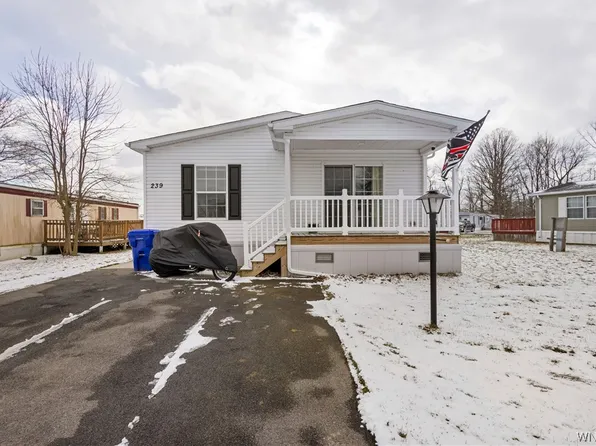 239 Branch St, Lockport, NY 14094