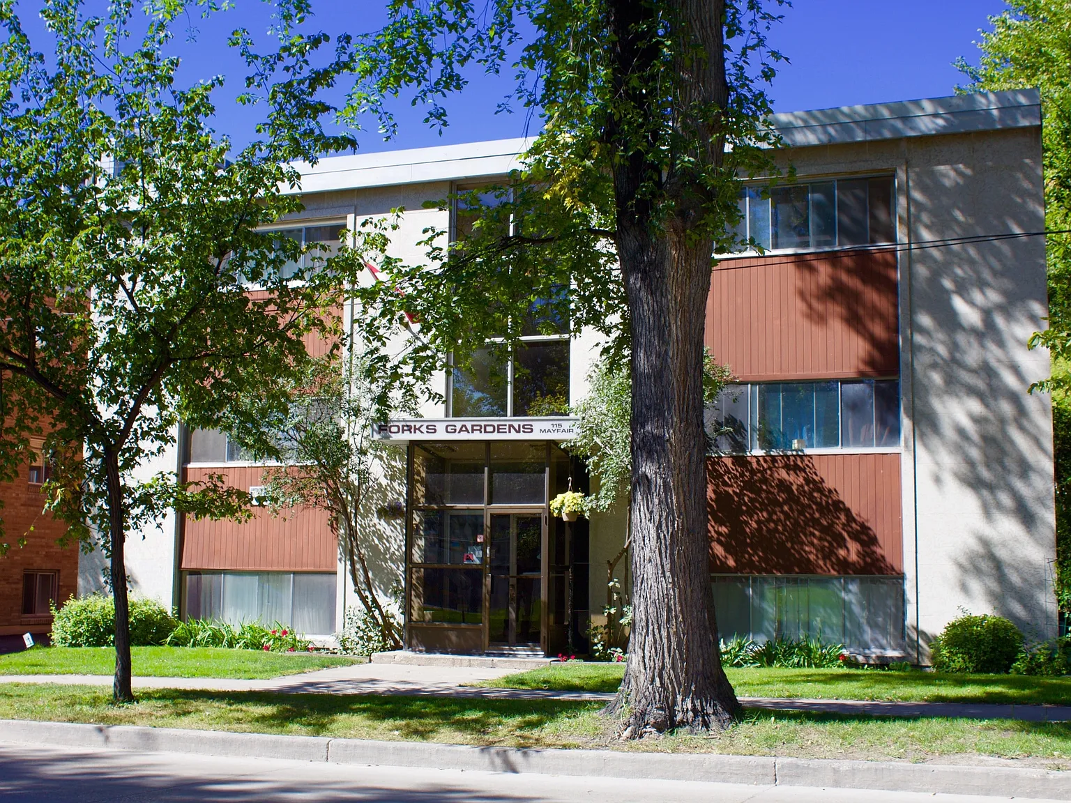 Forks Garden/Manor — Photo 4