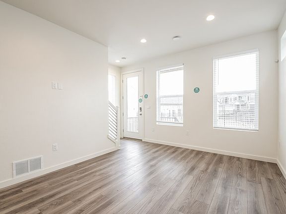 5th image of 18608 E 47th Pl