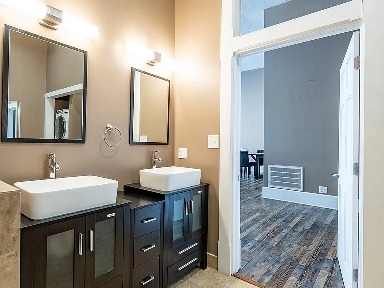 12 E Washington St #201 — Photo 10