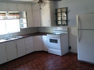 23211 Oak St, Vassar, KS 66543