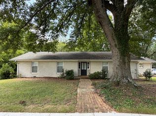 608 Margaret Dr, Statesville, NC 28677