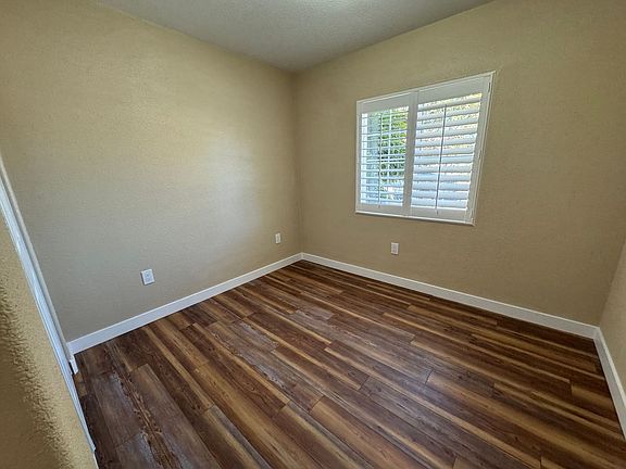 4th image of 2315 Mon Chere Ln #A