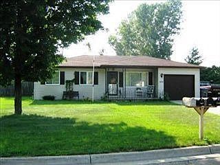 1st image of 1002 Meadowlane Dr