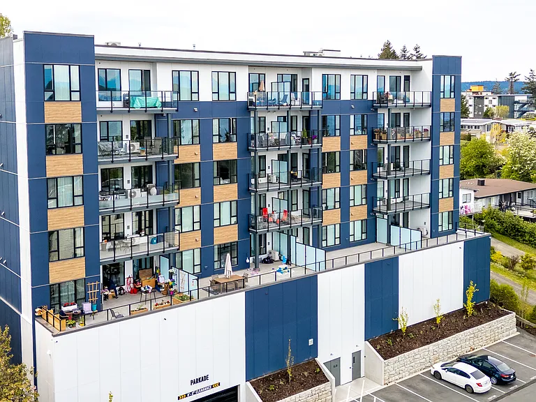 741 Birch St #505 — Photo 18
