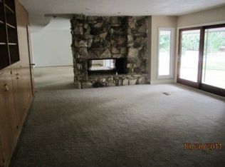 9540 La Serna Dr, Whittier, CA 90605
